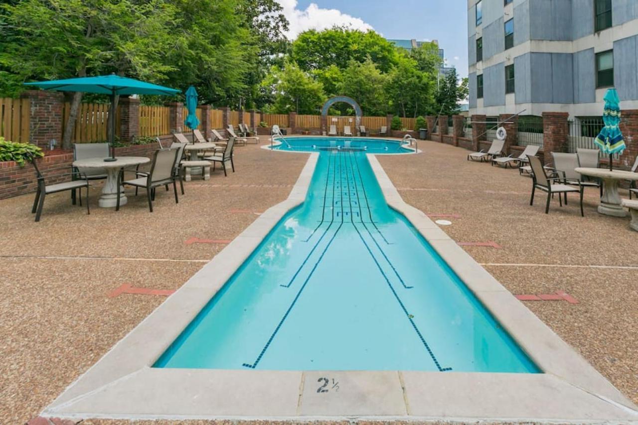 Elvis Hotel But Modernized 3 Beds Pool Parking Nashville Exterior photo